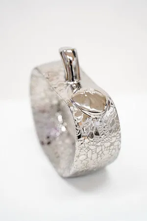 7" Titanium Silver Apple