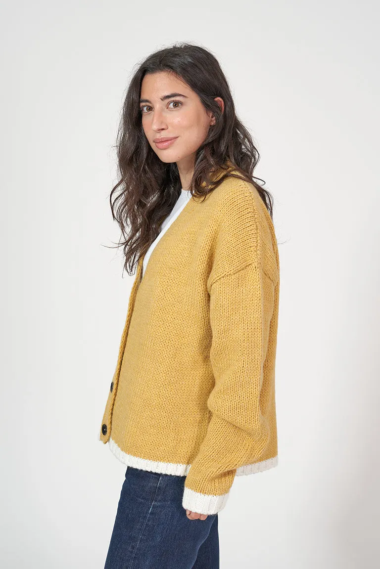 Chaqueta de punto oversize puños a contraste