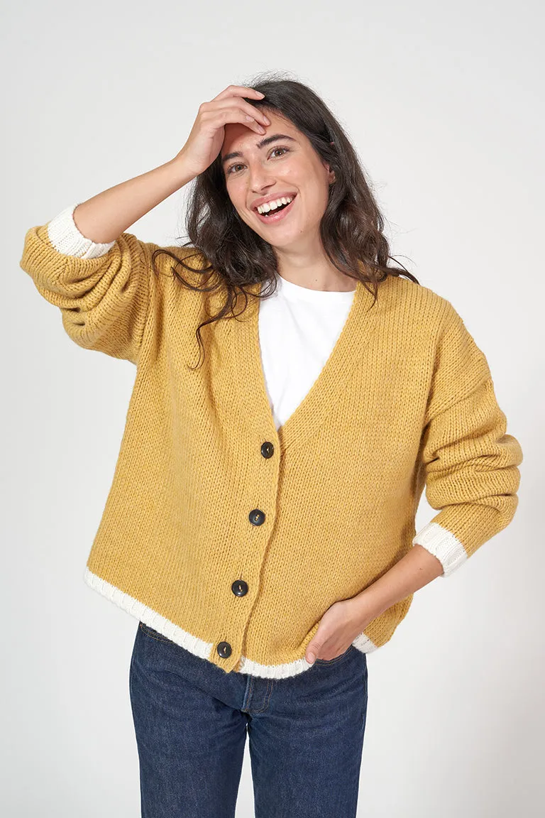 Chaqueta de punto oversize puños a contraste