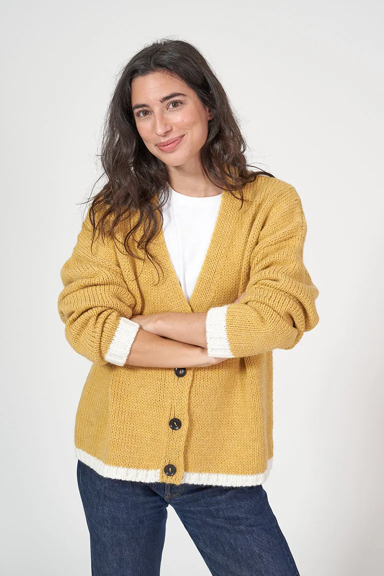 Chaqueta de punto oversize puños a contraste