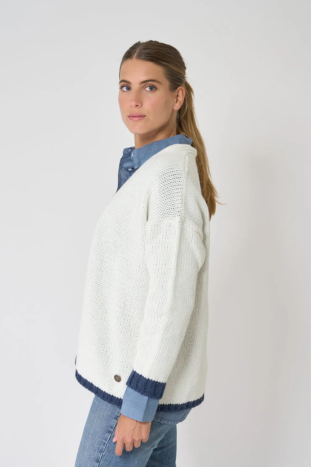 Chaqueta de punto oversize puños a contraste
