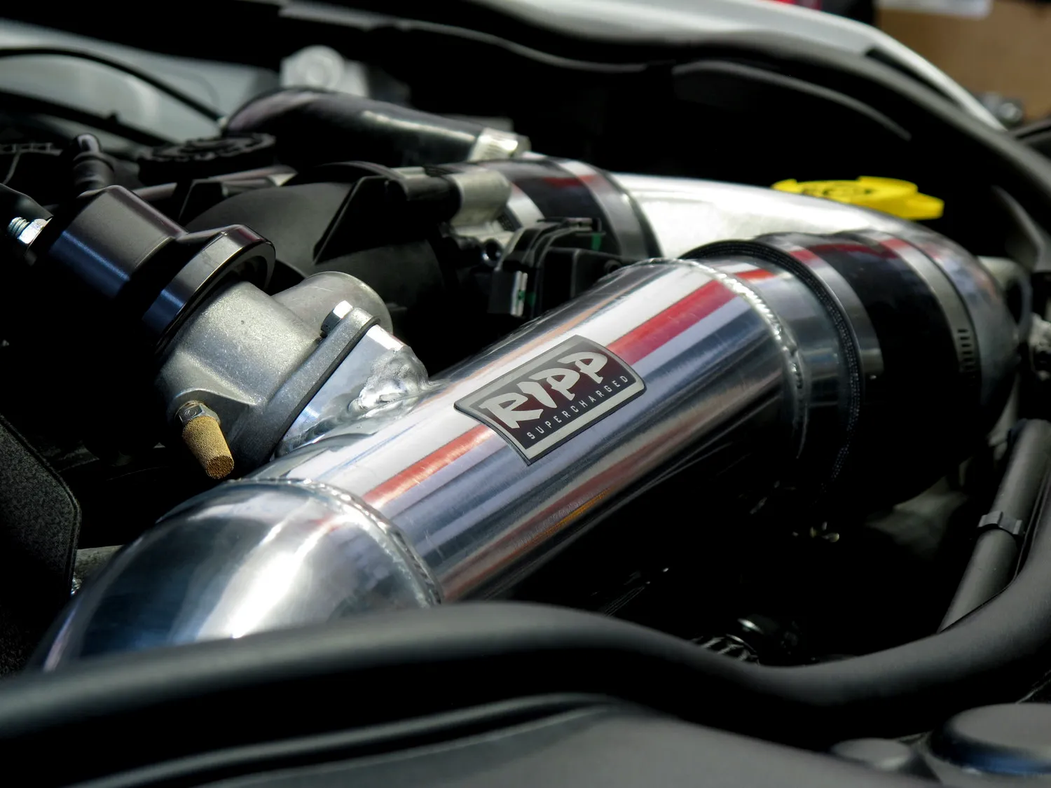 Kit de sobrealimentación para Jeep Grand Cherokee SRT 6.4 del 2015