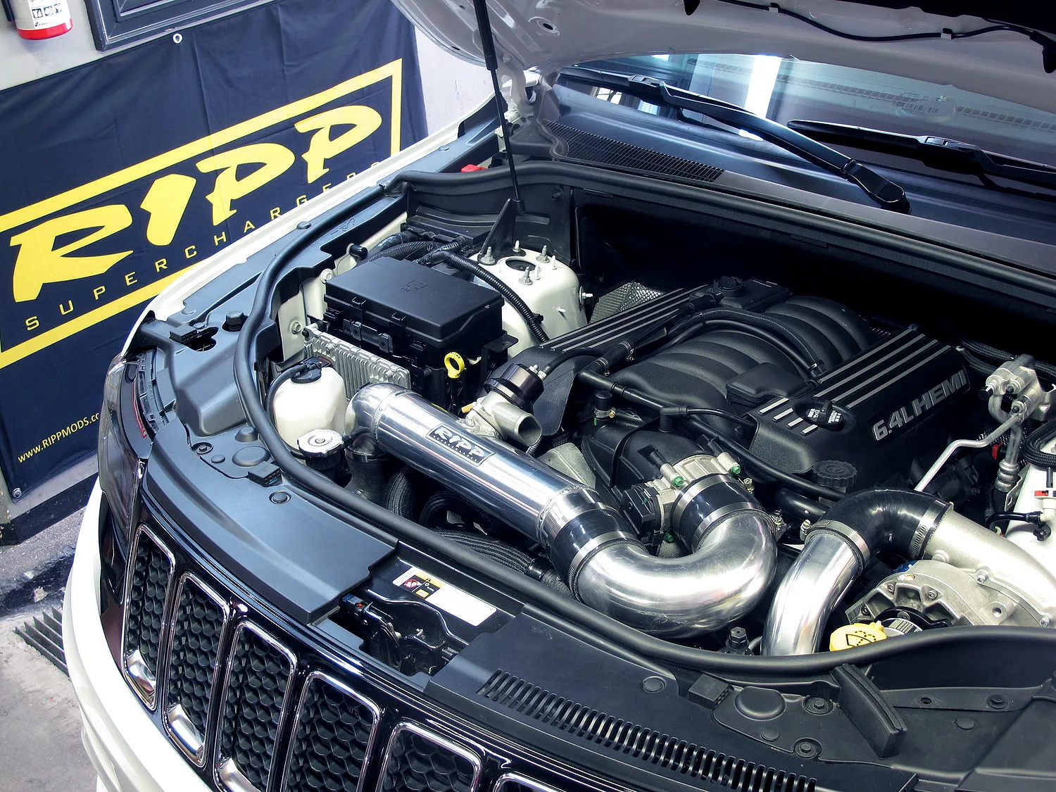 Kit de sobrealimentación para Jeep Grand Cherokee SRT 6.4 del 2015