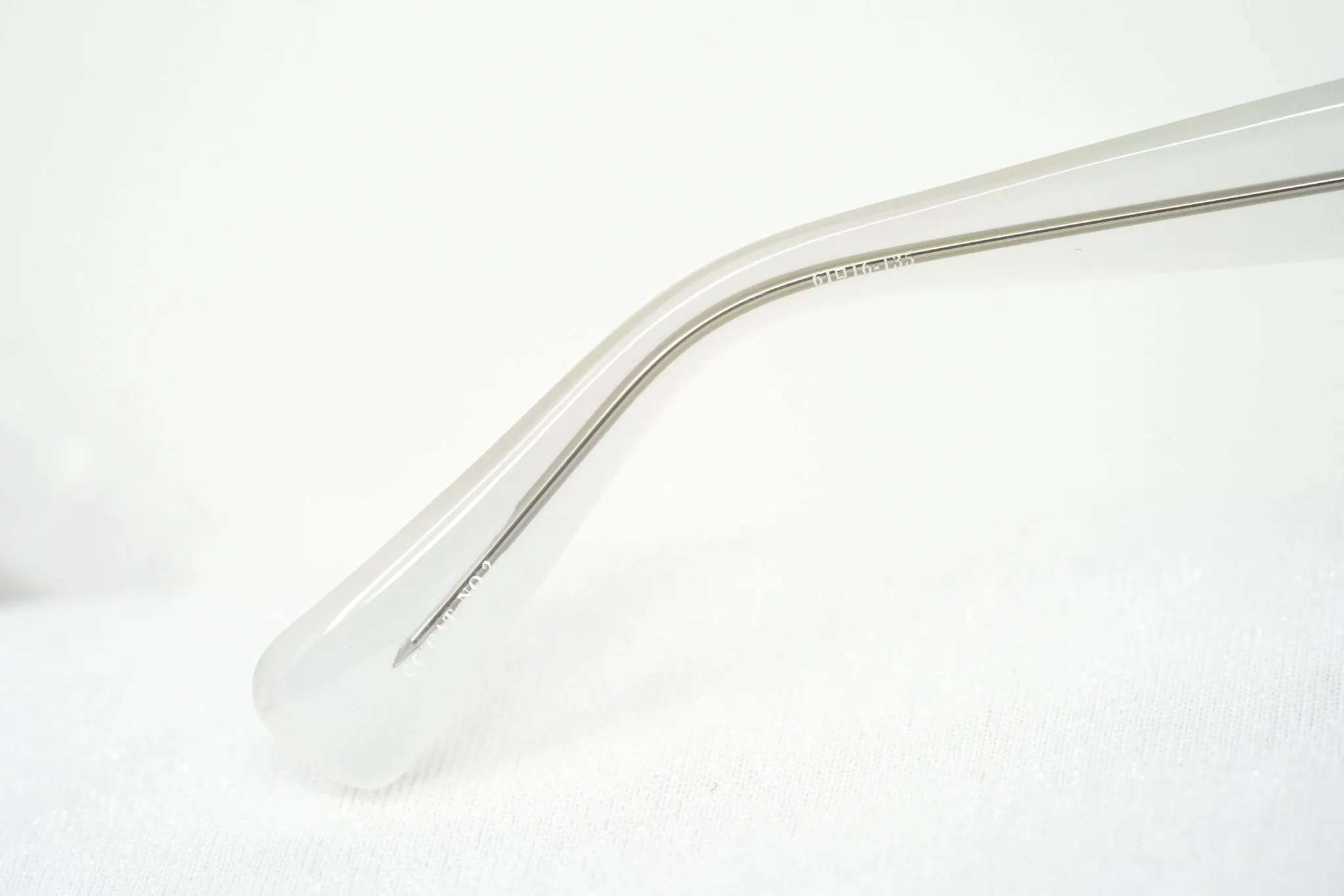 Rue De Mail Sunglasses Oversized Purple and White