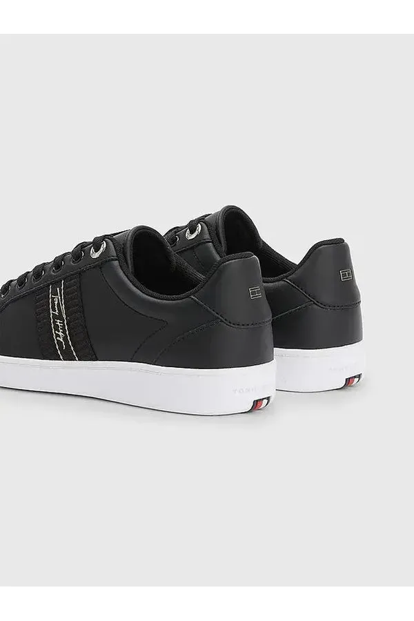 SIGNATURE WEBBING COURT SNEAKER